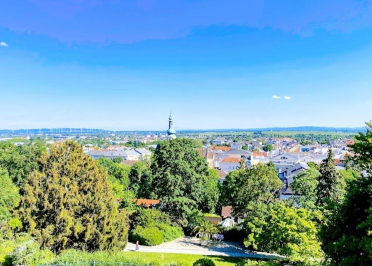 Landhaus Am Kurpark Leilighet Baden Eksteriør bilde